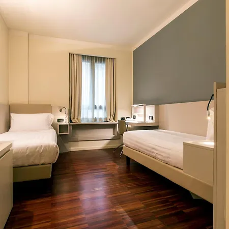 43 Station Hotel Mediolan