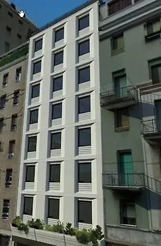 Hotel 43 Station