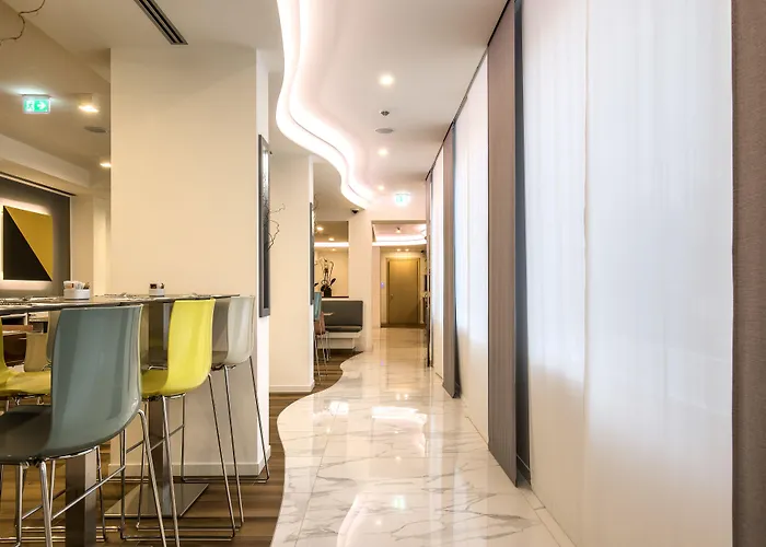 43 Station Hotel 3*